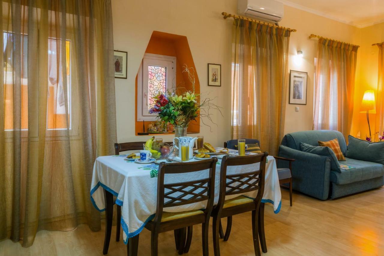 Heart Of The Old Town Apartment Corfu  Buitenkant foto