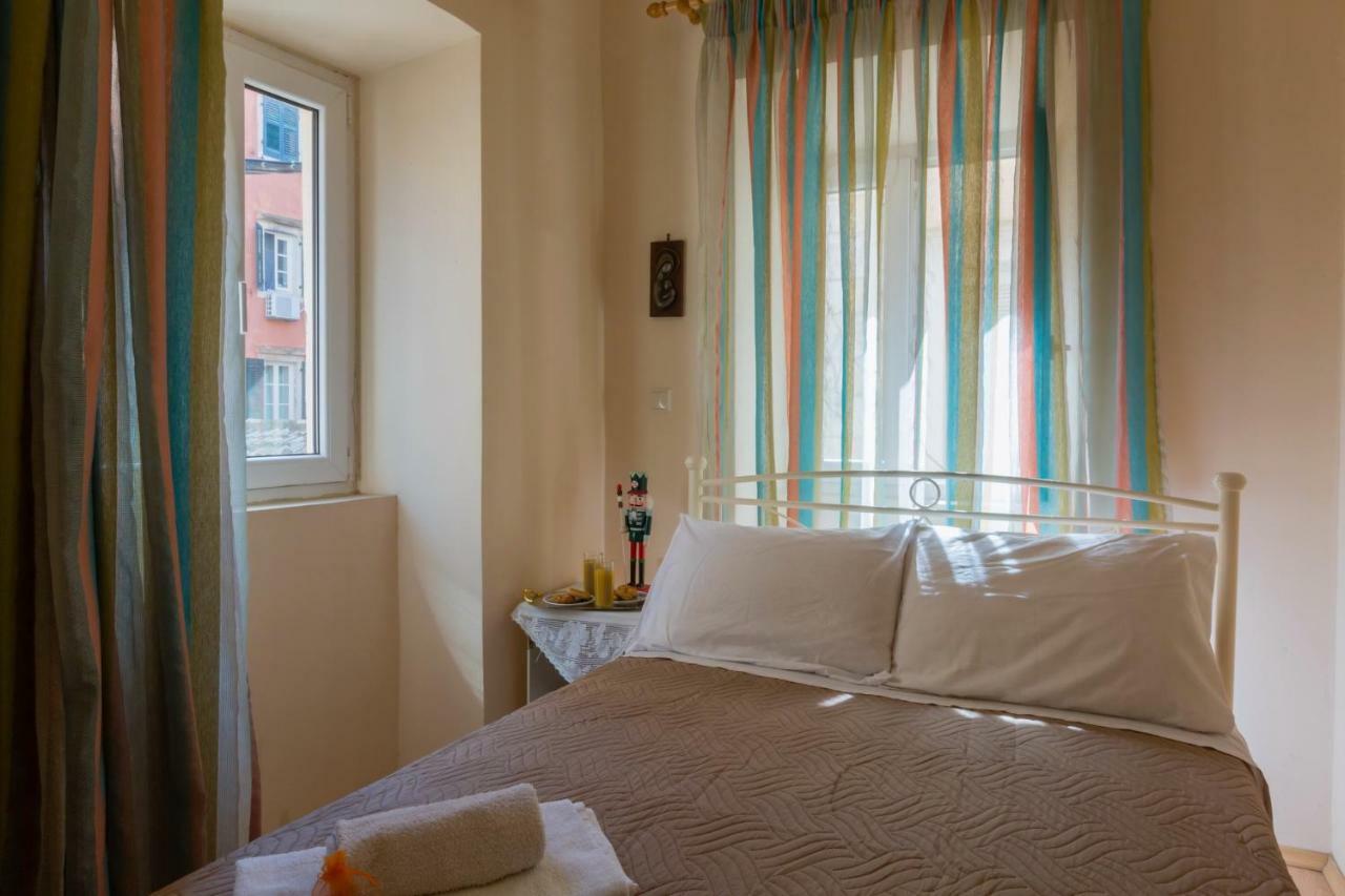 Heart Of The Old Town Apartment Corfu  Buitenkant foto